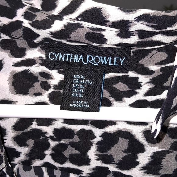 Cynthia Rowley Leopard Print Button Down Shirt - Picture 2 of 2